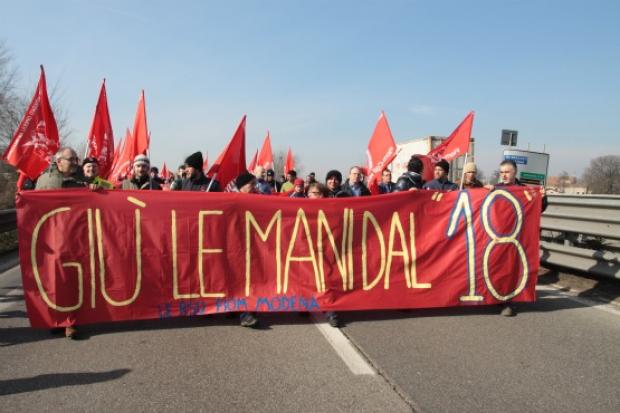 2808_art18_corteo_fiommodena1.jpg