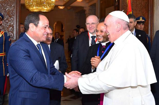 4033_POPE-EGYPT.jpg
