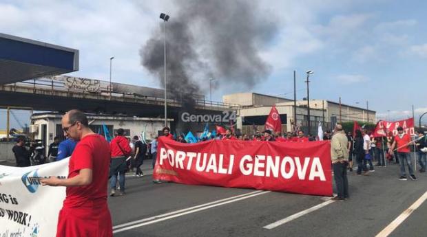 4560_sciopero-del-porto.jpg