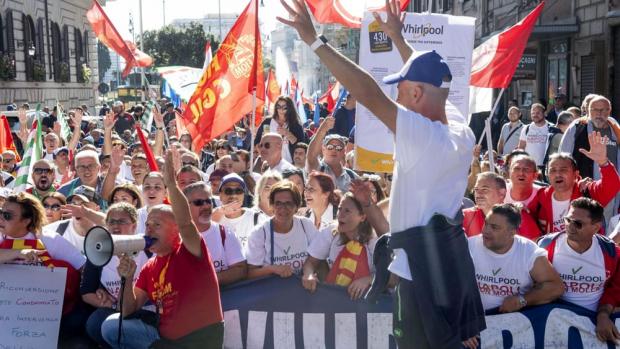 4972_corteo_Whirlpool_Roma.jpg
