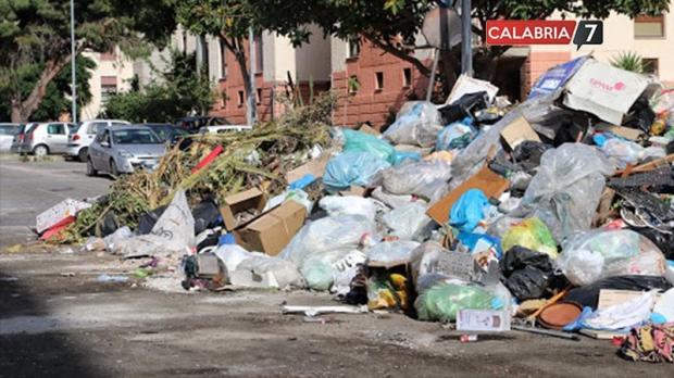 5363_calabria_rifiuti.jpg