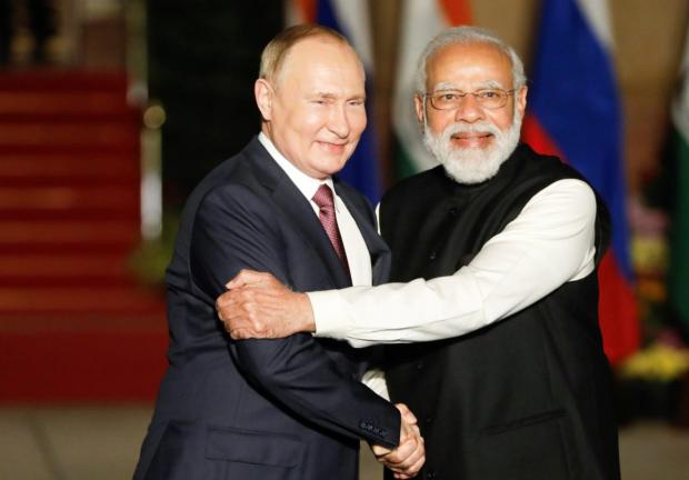 6231_modi-putin.jpg